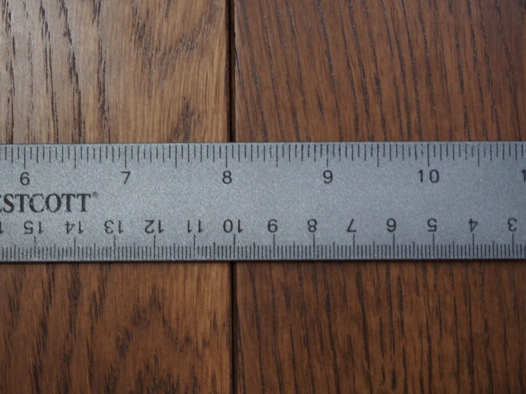 Colder weather is here! See how you can maintain hardwood floors this