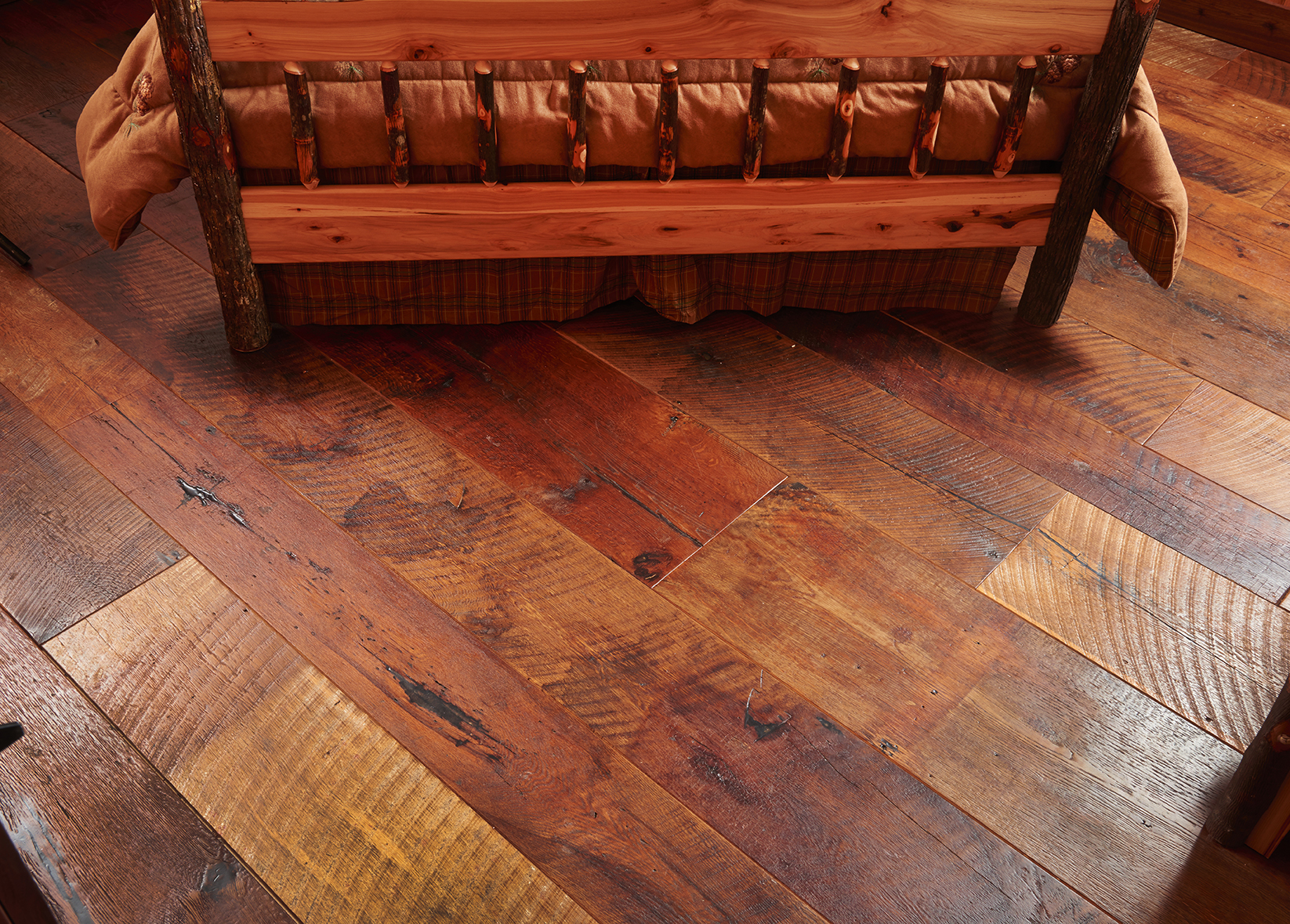 Premium Grade Heart Pine flooring with a Tung Oil finish Heart pine flooring, Pine floors
